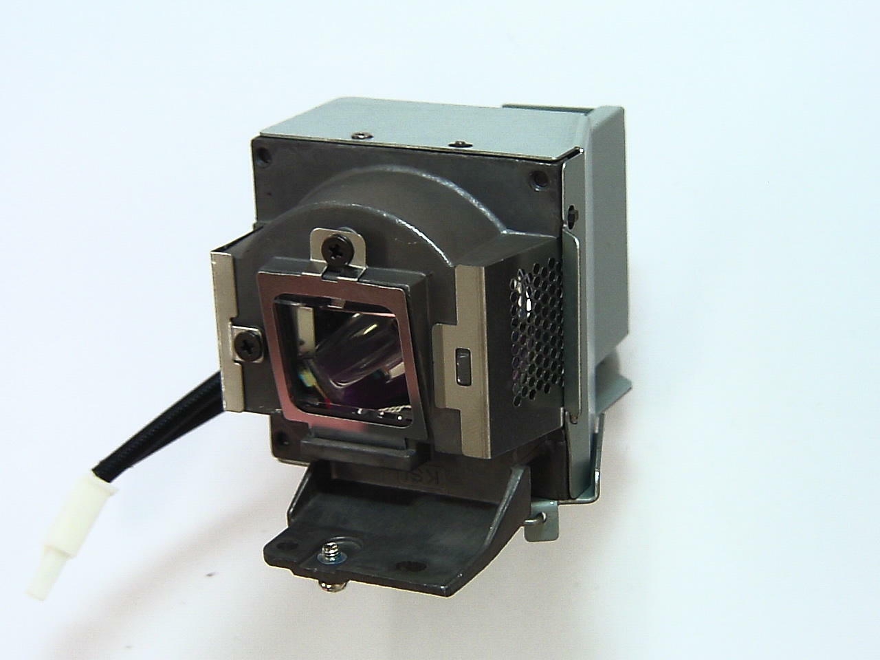 HITACHI CP-DX250 lamp