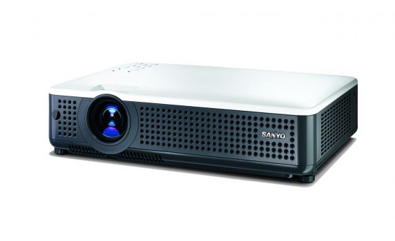 Bild Sanyo PLC XU75