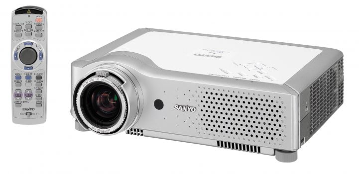 Image Sanyo PLC XU86